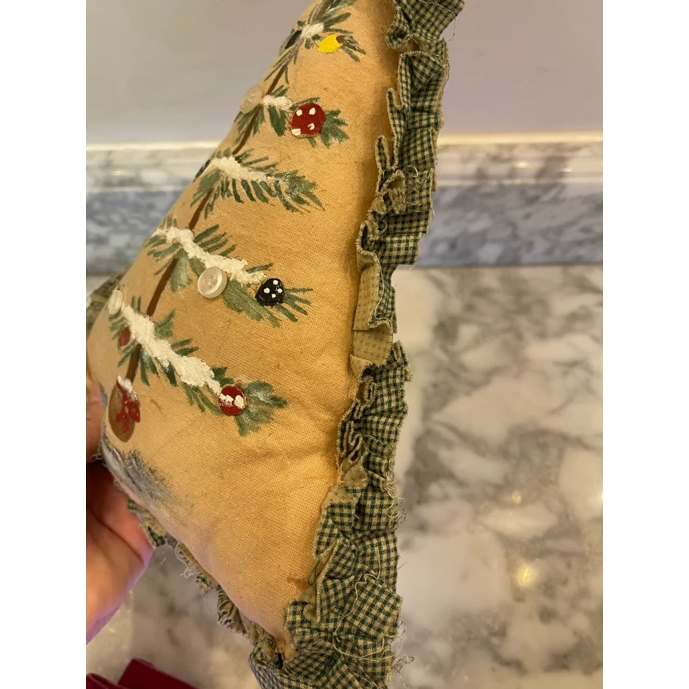 Primitive Hand-Painted Christmas Tree Pillow – Rustic Farmhouse Décor – 11x9